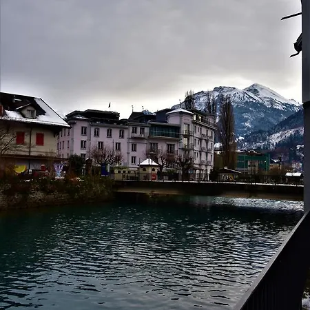 Ausfinn Central Old Town Riverside 1 Interlaken